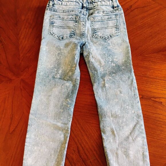 Epic Threads Denim Jeans - Size: 5       (1155) - Picture 4 of 5